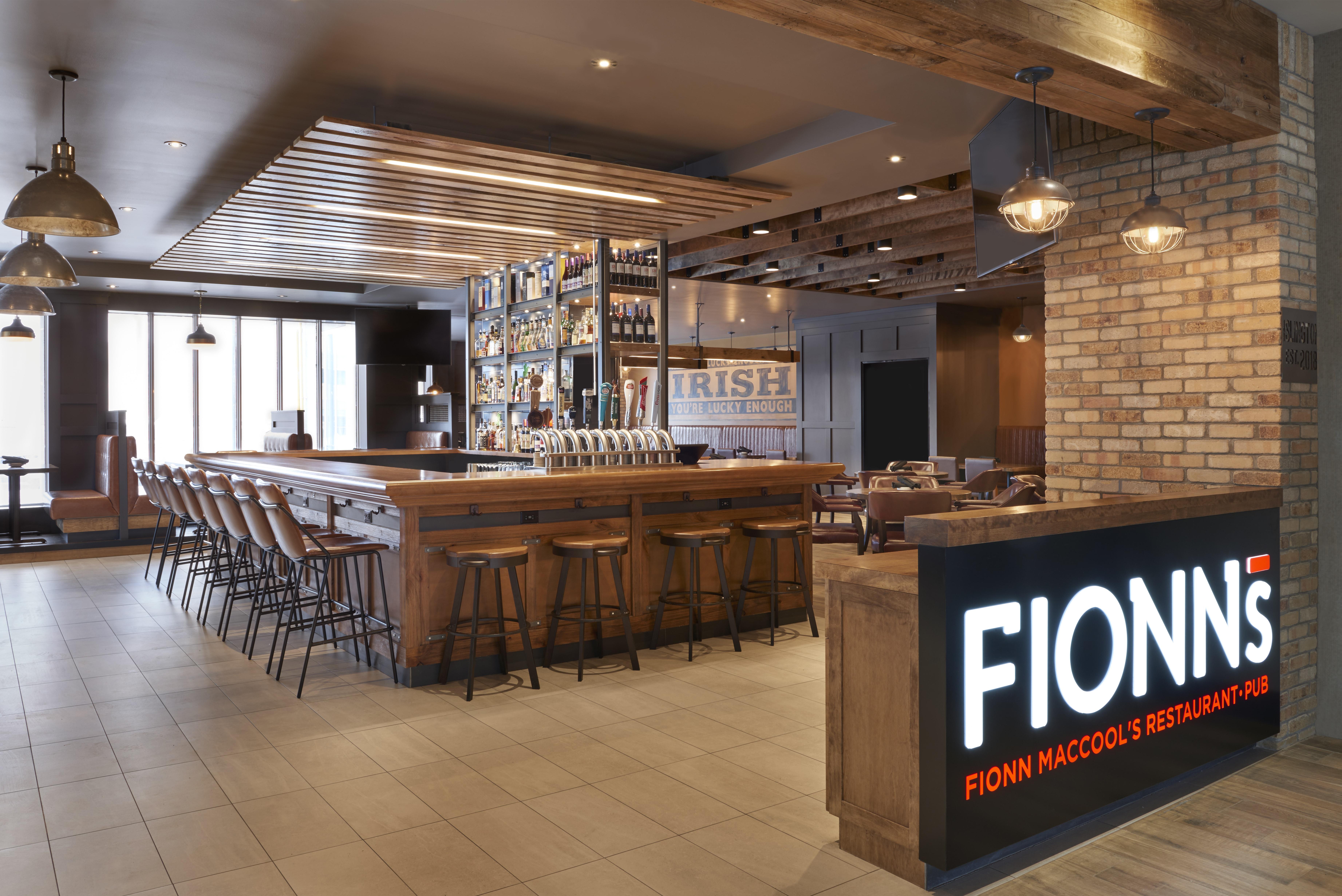Four Points By Sheraton Toronto Airport East Exterior foto