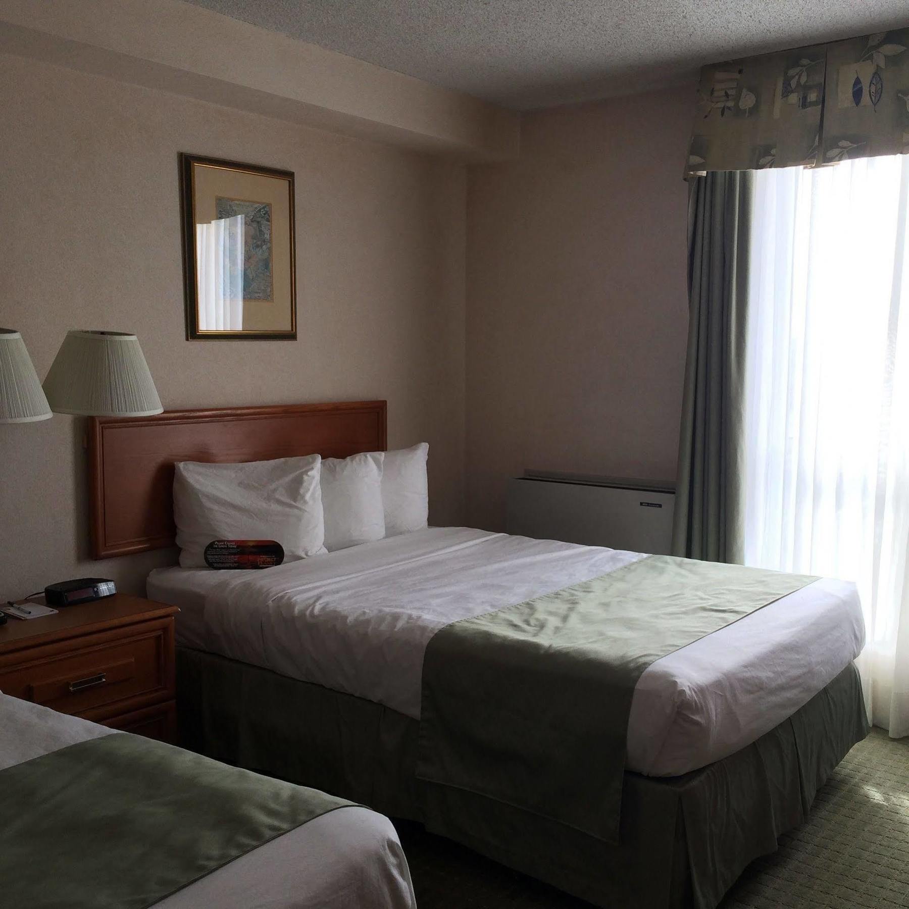 Four Points By Sheraton Toronto Airport East Exterior foto